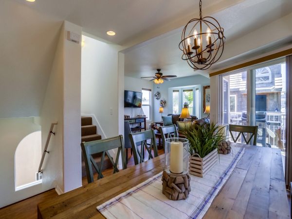 Mission Beach Vacation Home Two Bedroom with Loft Walk to Beach