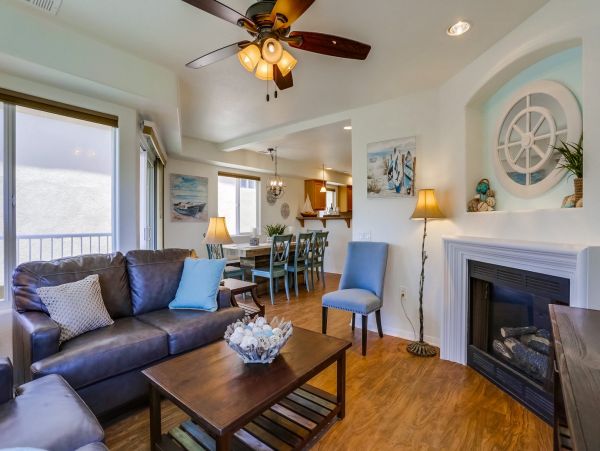 Mission Beach Vacation Home Two Bedroom with Loft Walk to Beach