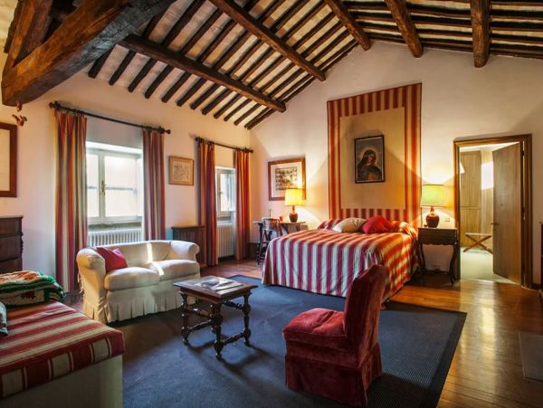 Rome 8 Bedroom Vacation Villa with Private Pool & Tennis Court