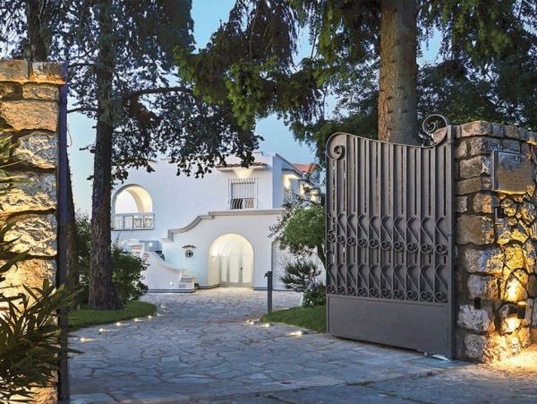 Ocean Views Sorrento Vacation Home Six Bedrooms