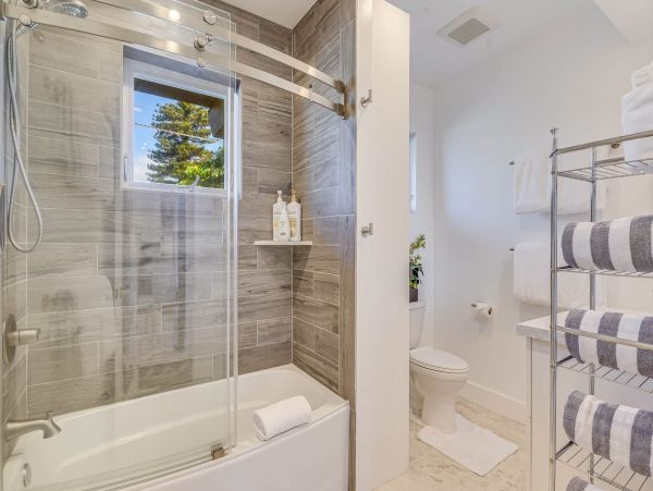 Wonderful 3 Bedroom Vacation Beach Home in Kihei