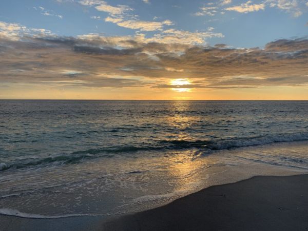 Oceanfront Vacation Home in Manasota Key Sleeps 6
