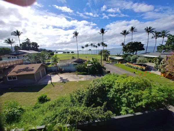 Kihei Vacation Pool Home Four Bedroom Walk to Beach