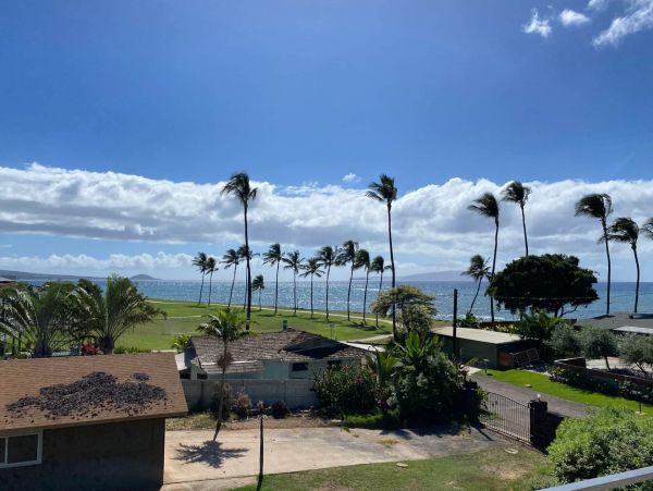 Kihei Vacation Pool Home Four Bedroom Walk to Beach