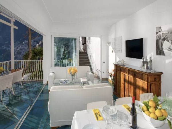 Positano 5 Bedroom Vacation Villa with Pool and Amazing Views