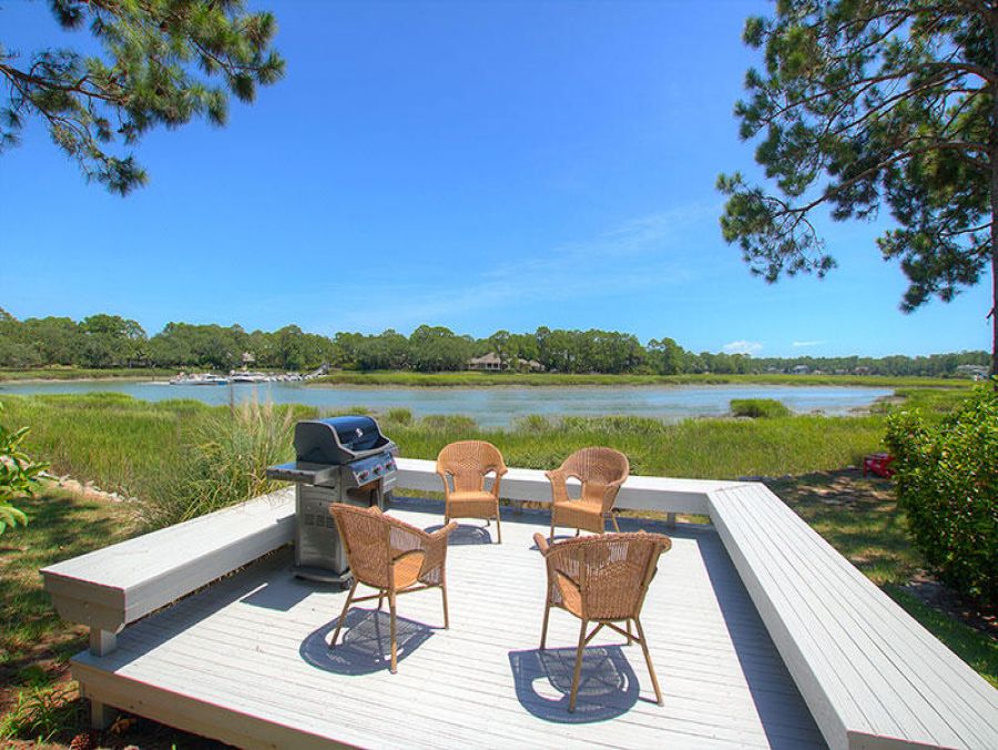 Waterfront Four Bedroom Vacation Rental in Hilton Head