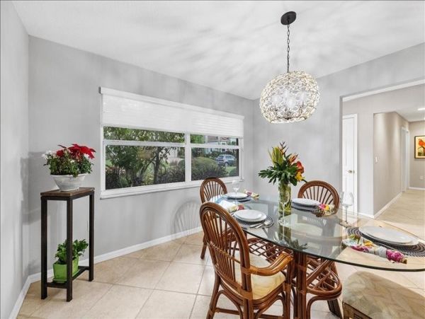 Vacation Rental Home with 3 Bedroom in Longboat Key