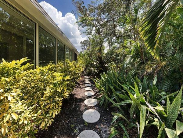 Longboat Key Home with 2 Bedroom and Pool