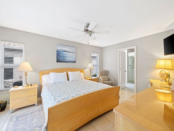 Vacation Pool Home in Marco Island Sleeps 6 Guests