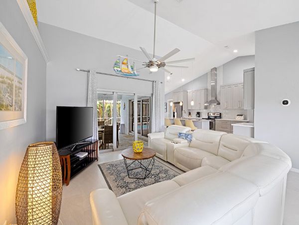 Vacation Pool Home in Marco Island Sleeps 6 Guests