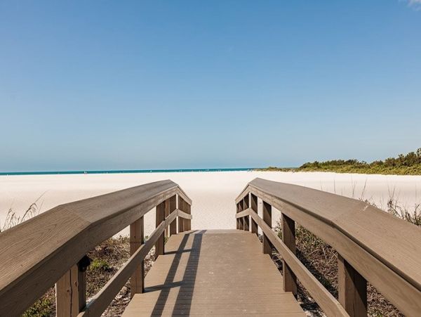 Marco Island Vacation Condo 2 Bedroom & Beach Views