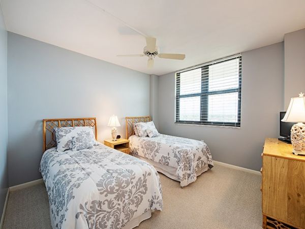 Marco Island Vacation Condo 2 Bedroom & Beach Views
