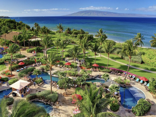 Kaanapali Vacation Condo Six Bedroom with Resort Amenities