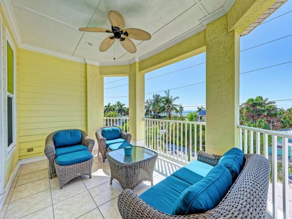 Lovely Vacation Rental with 4 Bedrooms & Private Pool