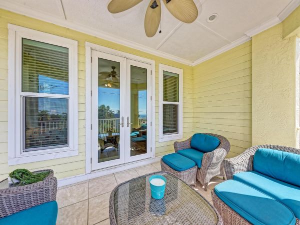 Lovely Vacation Rental with 4 Bedrooms & Private Pool