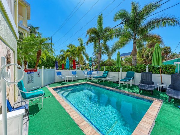 Lovely Vacation Rental with 4 Bedrooms & Private Pool