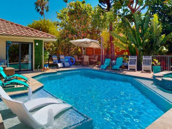 Newly Renovated Bonita Springs Vacation Pool Home luxury