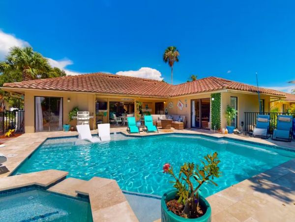Newly Renovated Bonita Springs Vacation Pool Home luxury