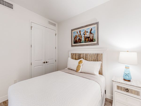 Stylish Bradenton Vacation Condo Three Bedroom