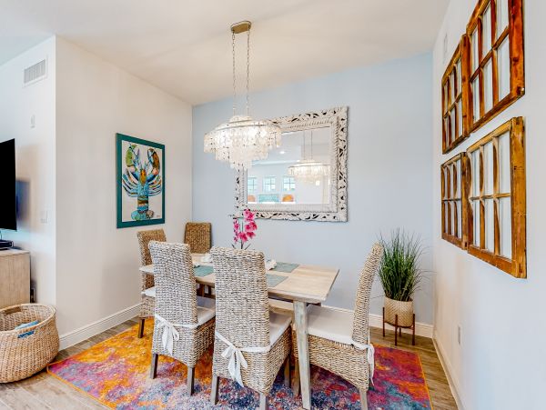 Stylish Bradenton Vacation Condo Three Bedroom