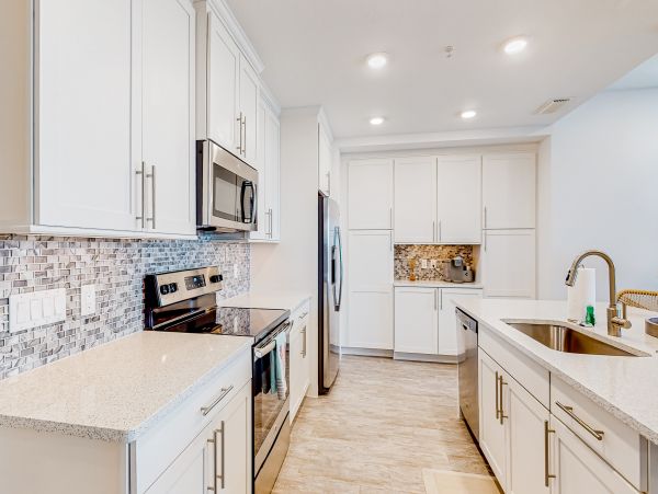 Stylish Bradenton Vacation Condo Three Bedroom