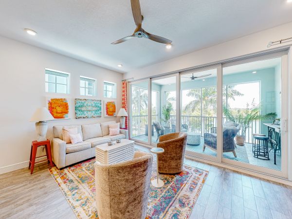 Stylish Bradenton Vacation Condo Three Bedroom