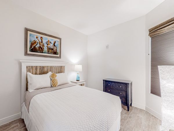 Stylish Bradenton Vacation Condo Three Bedroom