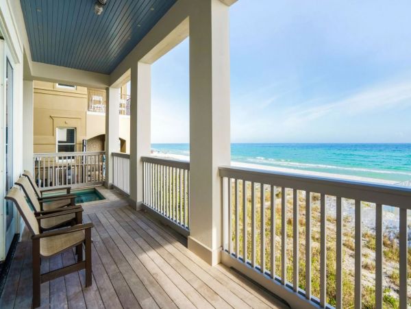 Gulf-Front Luxury Vacation Home in Miramar Beach Sleeps 20
