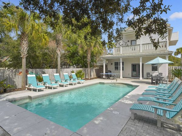Gulf Views Destin Vacation Pool Home 8 Bedrooms Sleeps 24