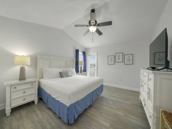 Gulf Views Destin Vacation Pool Home 8 Bedrooms Sleeps 24