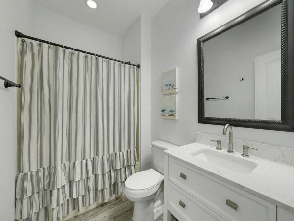 Gulf Views Destin Vacation Pool Home 8 Bedrooms Sleeps 24