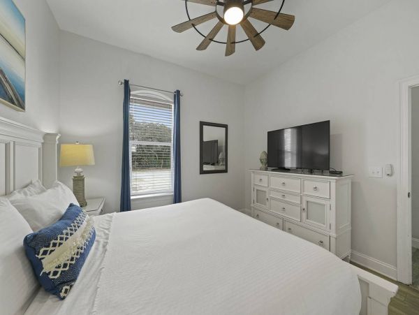 Gulf Views Destin Vacation Pool Home 8 Bedrooms Sleeps 24