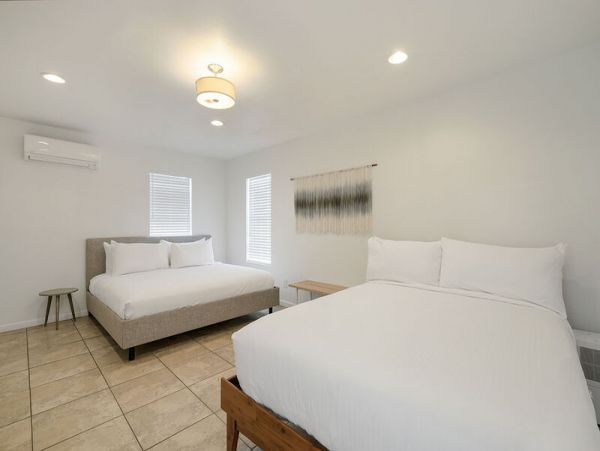Seven Bedroom Vacation Home in Miramar Beach Close to Beach