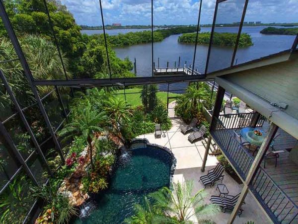 Coastal Vacation Rental with Amazing Amenities