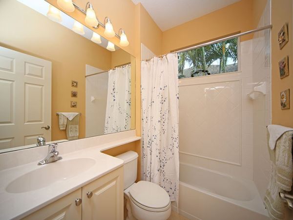 Anna Maria Island Holmes Beach Home 1058603