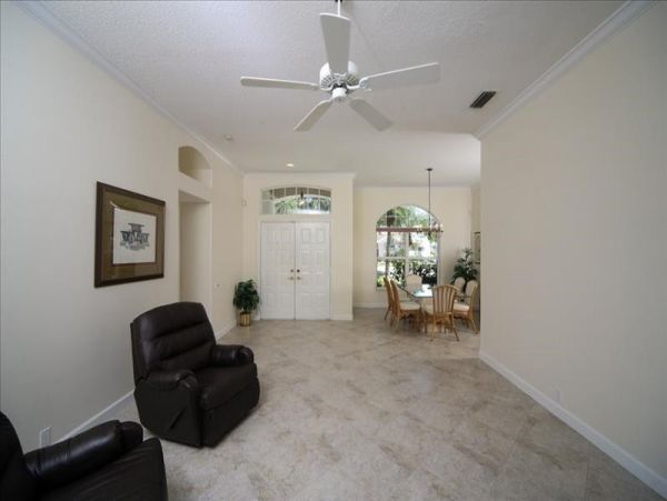 Anna Maria Island Holmes Beach Home 1058604