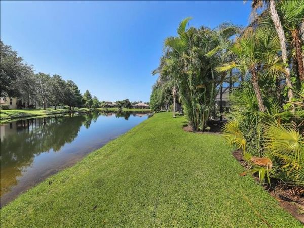 Lakewood Ranch Vacation Home Four Bedrooms Sleeps 6