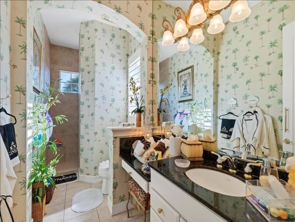 Anna Maria Island Holmes Beach Home 1058610