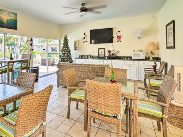 Beautiful Marco Island Vacation Condo 1 Bedroom