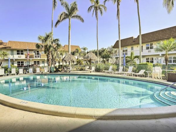 Beautiful Marco Island Vacation Condo 1 Bedroom