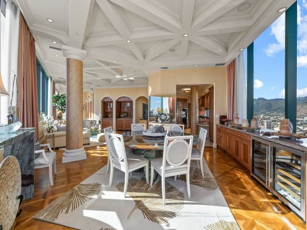Honolulu Diamond Head Kahala Home 1058681
