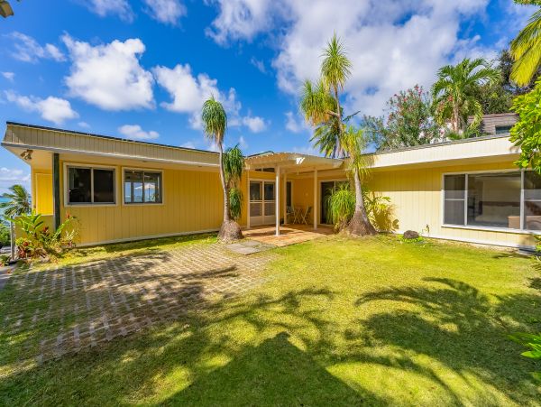 Kailua Lanikai Beach Home 1058740