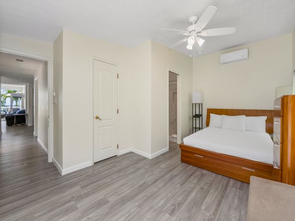 Kailua Lanikai Beach Home 1058740