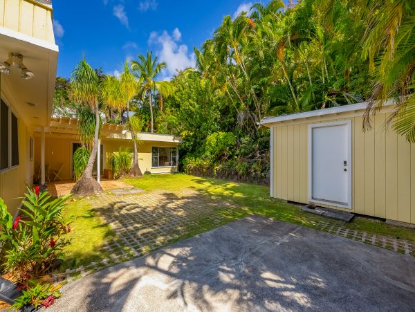 Kailua Lanikai Beach Home 1058740