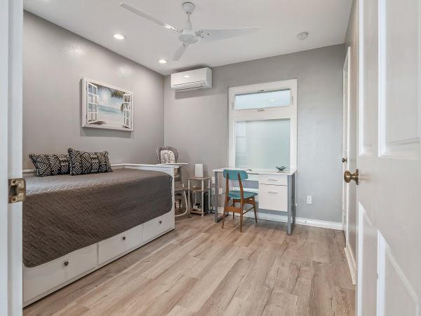 Kailua Lanikai Beach Home 1058742