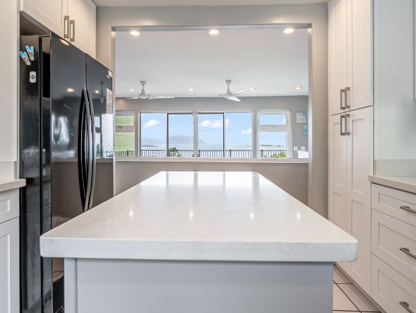 Kailua Lanikai Beach Home 1058742