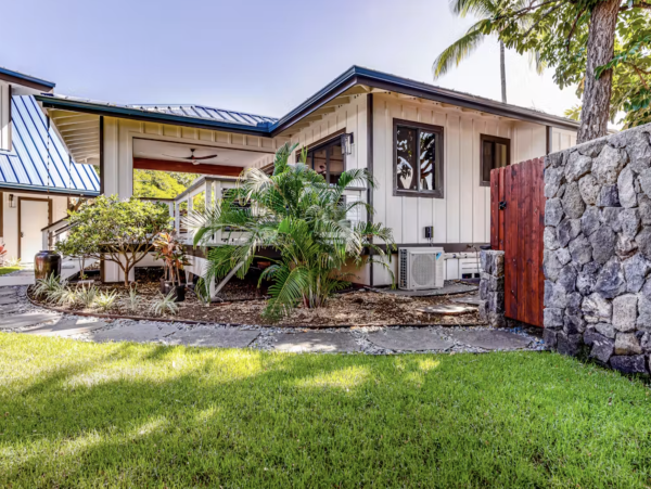 Tropical Hawaii Vacation Rental Near Keauhou Bay - Modern Island Bungalow Retreat