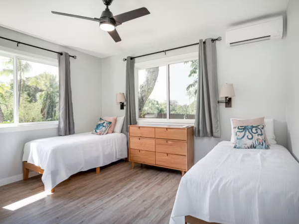 Tropical Hawaii Vacation Rental Near Keauhou Bay - Modern Island Bungalow Retreat