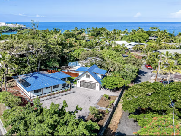 Tropical Hawaii Vacation Rental Near Keauhou Bay - Modern Island Bungalow Retreat