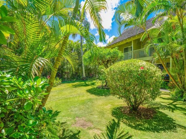 Kapaa Oceanfront Two Bedroom Vacation Rental Condo